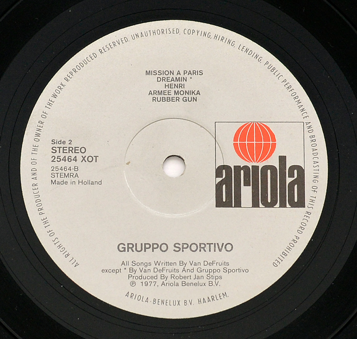 Photo of 12" LP Record Side Two GRUPPO SPORTIVO 10 Mistakes  Vinyl Record Gallery https://vinyl-records.nl//